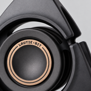 Bit-04 Tri Fidget Spinner — detail