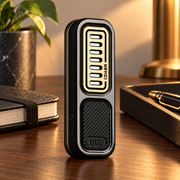 Grid / Black & Gold — everyday setting