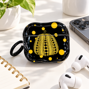 Earbud Case / 100 — everyday setting